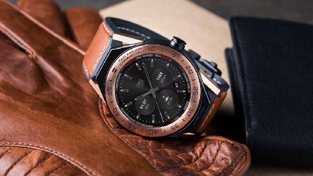TAG Heuer Connected Modular 45 –TAGが未来に